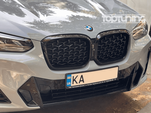 Решетка радиатора BMW X3 G01 рестайлинг стиль Diamond черный глянец (2022- г.в.) тюнинг фото