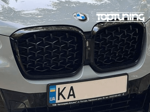 Решетка радиатора BMW X3 G01 рестайлинг стиль Diamond черный глянец (2022- г.в.) тюнинг фото