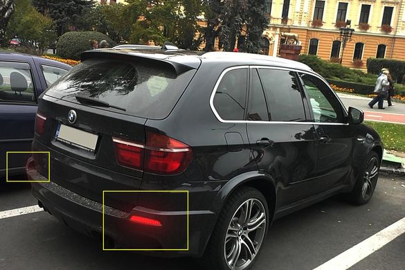 Стоп-сигналы на BMW E70 красные (06-10 г.в.) тюнинг фото