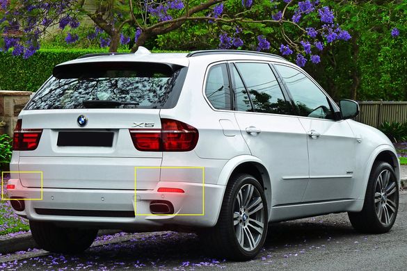 Стоп-сигнали на BMW E70 червоні (06-10 р.в.) тюнінг фото