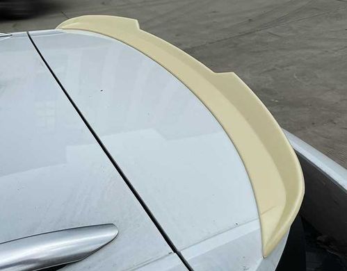 Спойлер багажника Volkswagen T-ROC чорний глянсовий (ABS-пластик) тюнінг фото