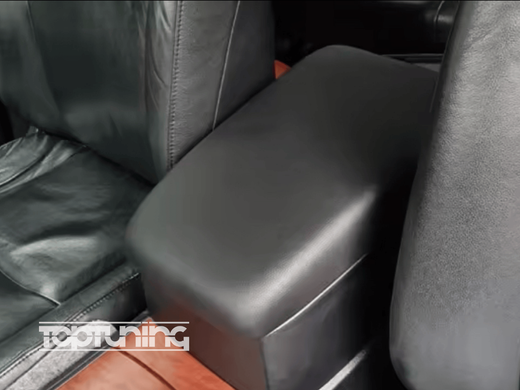 Крышка подлокотника центральной консоли Toyota Highlander черная тюнинг фото