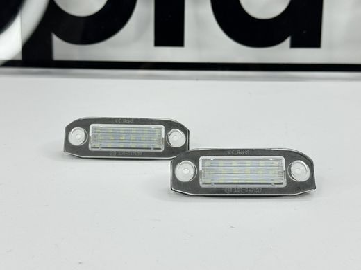 Підсвічування номера Вольво S40/V50/S60/S80/V70/XC60/XC70/XC90 тюнінг фото