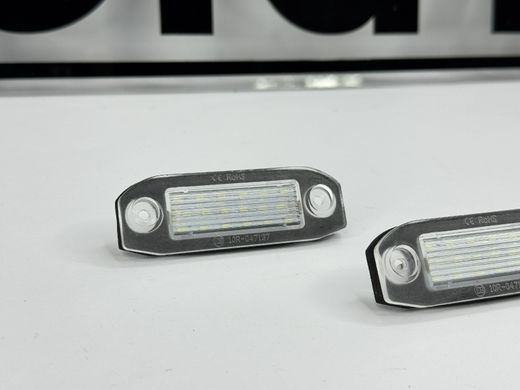 Підсвічування номера Вольво S40/V50/S60/S80/V70/XC60/XC70/XC90 тюнінг фото