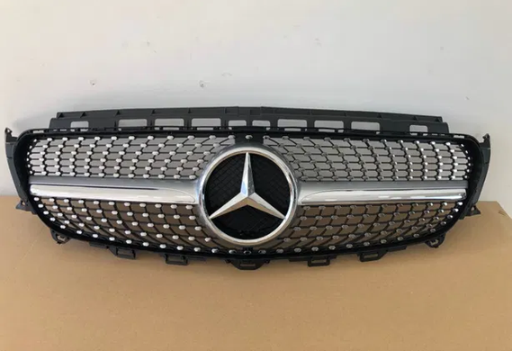 Решітка радіатора Mercedes W213 в стилі Diamond silver  тюнінг фото