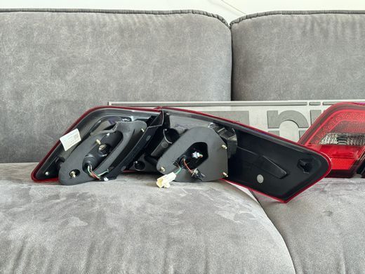 Оптика задня, ліхтарі на Тойота Камрі 40 (USA) тюнінг фото