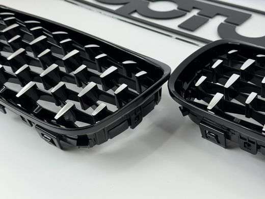 Решітка радіатора BMW E90 E91 стиль Diamond (09-11 р.в.) тюнінг фото