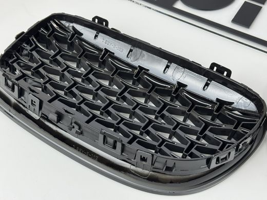 Решітка радіатора BMW E90 E91 стиль Diamond (09-11 р.в.) тюнінг фото