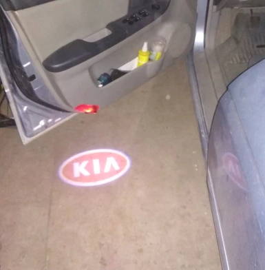 Подсветка дверей для Kia Optima К5 (10-15 г.в.) тюнинг фото