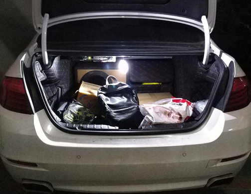 Подсветка багажника (LED) BMW F10 E65 F01 E70 E71 E85 тюнинг фото