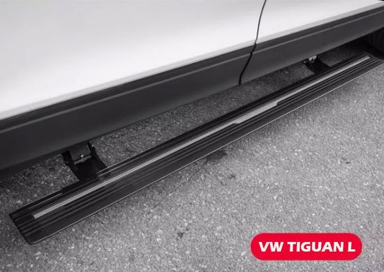 Пороги, подножки боковые Volkswagen Caravelle T6 с выездным механизмом (2015-...) тюнинг фото