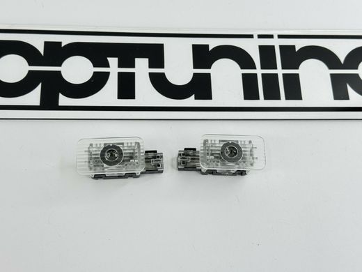 Підсвічування дверей з логотипом Volvo S60/S80/S90/V40/V60/V70/V90/XC40/XC60/XC70/XC90 тюнінг фото