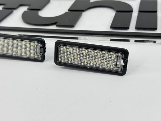 Подсветка номера (LED) VW Golf 4 5 6 7/ Passat B6 B7 CC / Amarok / Arteon / New Beetle тюнинг фото