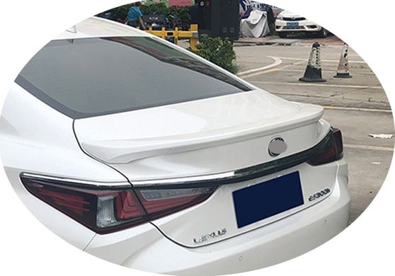 Спойлер на Lexus ES ABS-пластик (2018-...) тюнінг фото