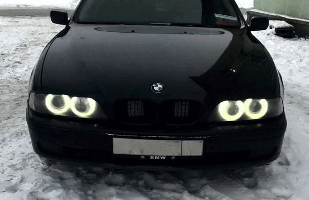 Ангельські глазкі BMW, лед маркер тюнінг фото