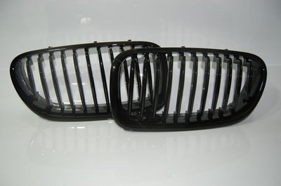 Решітка радіатора на BMW F10, чорний глянець (10-17 р.в.) тюнінг фото