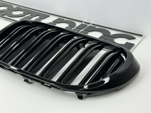 Решітка радіатора (ніздрі) BMW 7 G11 / G12 стиль M (15-19 р.в.) тюнінг фото