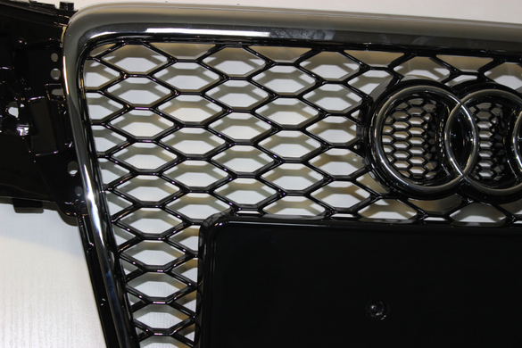 Решетка радиатора Ауди A4 B8 в RS стиле, темная с хром рамкой (08-11 г.в.) тюнинг фото