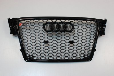 Решетка радиатора Ауди A4 B8 в RS стиле, черные кольца (08-11 г.в.) тюнинг фото