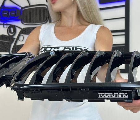 Решітка радіатора на BMW X5 G05 чорний глянець (19-22 р.в.) тюнінг фото