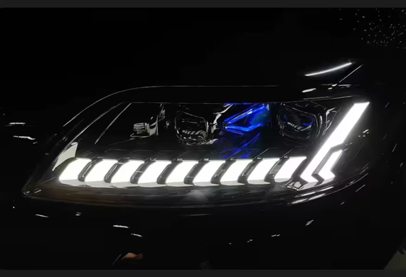 Оптика передняя, фары Audi Q7 LED (06-09 г.в.) на заводской ксенон без AFS тюнинг фото