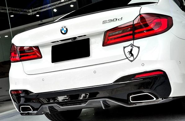 Накладка на задний бампер BMW 5 G30 М-Performance под карбон тюнинг фото