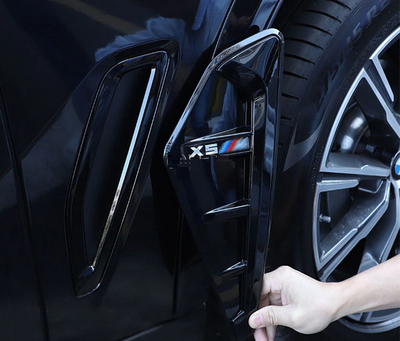Накладки на крылья-жабры BMW X5 G05 / X5M F95 черные тюнинг фото