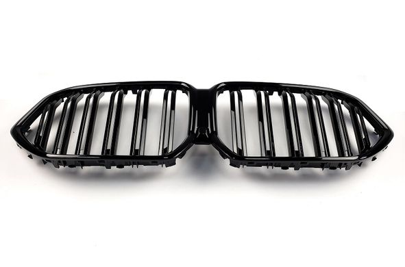 Решетка радиатора на BMW X6 G06 стиль М черный глянец тюнинг фото