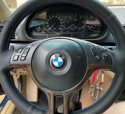 Чехол на руль (рулевое колосо) для BMW E46 / E39 / X5 E53 тюнинг фото
