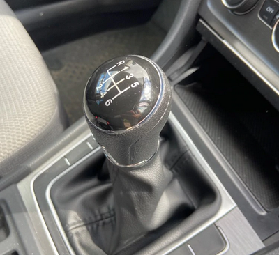 Ручка переключения передач VW Golf 7 тюнинг фото