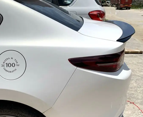 Спойлер Mazda 3 стиль RS ABS-пластик (2019-...) тюнінг фото