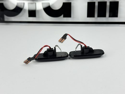 Динамічні повороти Audi A3 8L / A8 D2 / TT 8N тюнінг фото