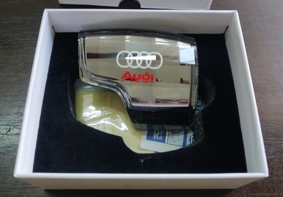 Ручка перемикання передач Audi A6 A7 A8 Q7 Q8 кришталь логотип Audi (19-23 р.в.) тюнінг фото