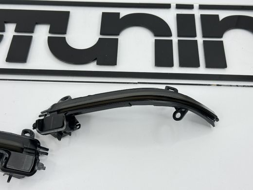 Динамические повторители поворотов BMW F20/F22/F30/F32/X1 дымчатые тюнинг фото