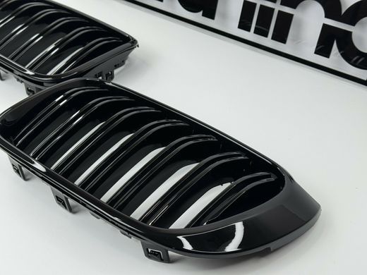 Решетка радиатора для BMW X3 F25 (14-17 г.в.) / BMW X4 F26 (14-17 г.в.) стиль М тюнинг фото