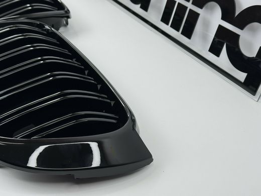 Решетка радиатора для BMW X3 F25 (14-17 г.в.) / BMW X4 F26 (14-17 г.в.) стиль М тюнинг фото