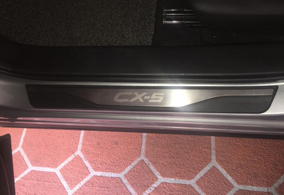 Накладки на пороги Mazda CX5 (2012-...) тюнінг фото