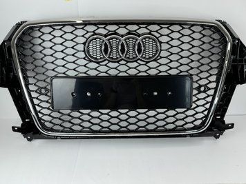 Решетка радиатора Audi Q3 RSQ3 черная + хром рамка (11-15 г.в.) тюнинг фото