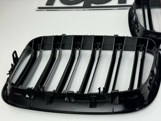 Решетка радиатора BMW X5 Е70, X6 E71 м стиль, триколор тюнинг фото