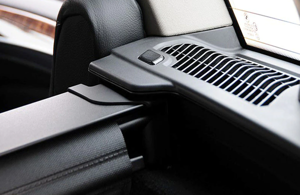 Задняя накладка (шторка, полка) багажника BMW X5 E70 тюнинг фото