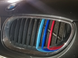 Вставки в решетку радиатора BMW E60 тюнинг фото
