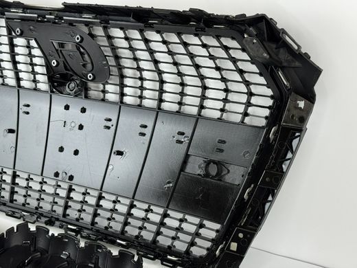 Решітка радіатора Ауді A4 B9 в стилі Diamond GT тюнінг фото