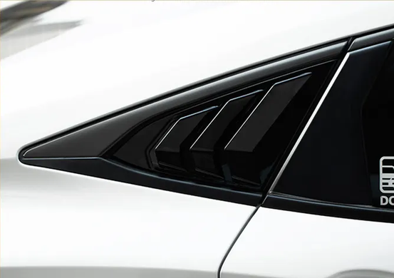 Накладки (жабры) на окна задних дверей Honda Civic 10 (2016-...) тюнинг фото
