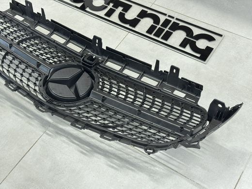 Решетка радиатора Mercedes W213 Diamond Black тюнинг фото