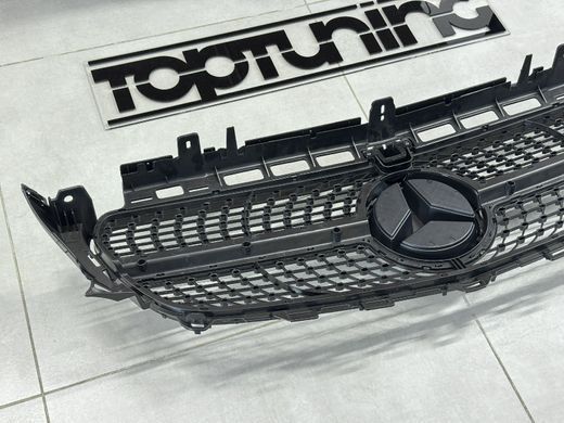 Решетка радиатора Mercedes W213 Diamond Black тюнинг фото