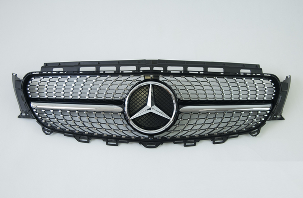 Решетка радиатора без звезды Mercedes W213 Diamond Black тюнинг фото