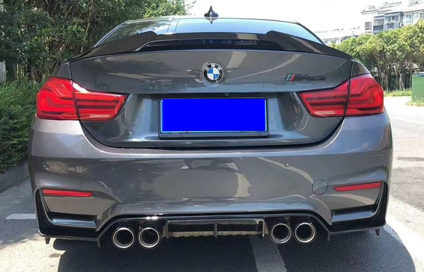 Спойлер BMW M4 F82 стиль M4 тюнінг фото