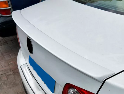 Спойлер на VW Jetta MK5 (ABS-пластик) тюнинг фото