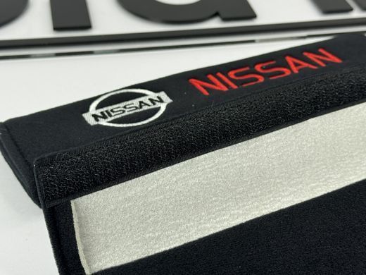 Накладки (чохли) для ременя безпеки Nissan тюнінг фото