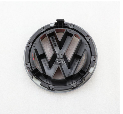 Эмблема фольксваген для VW Passat B6 / CC тюнинг фото